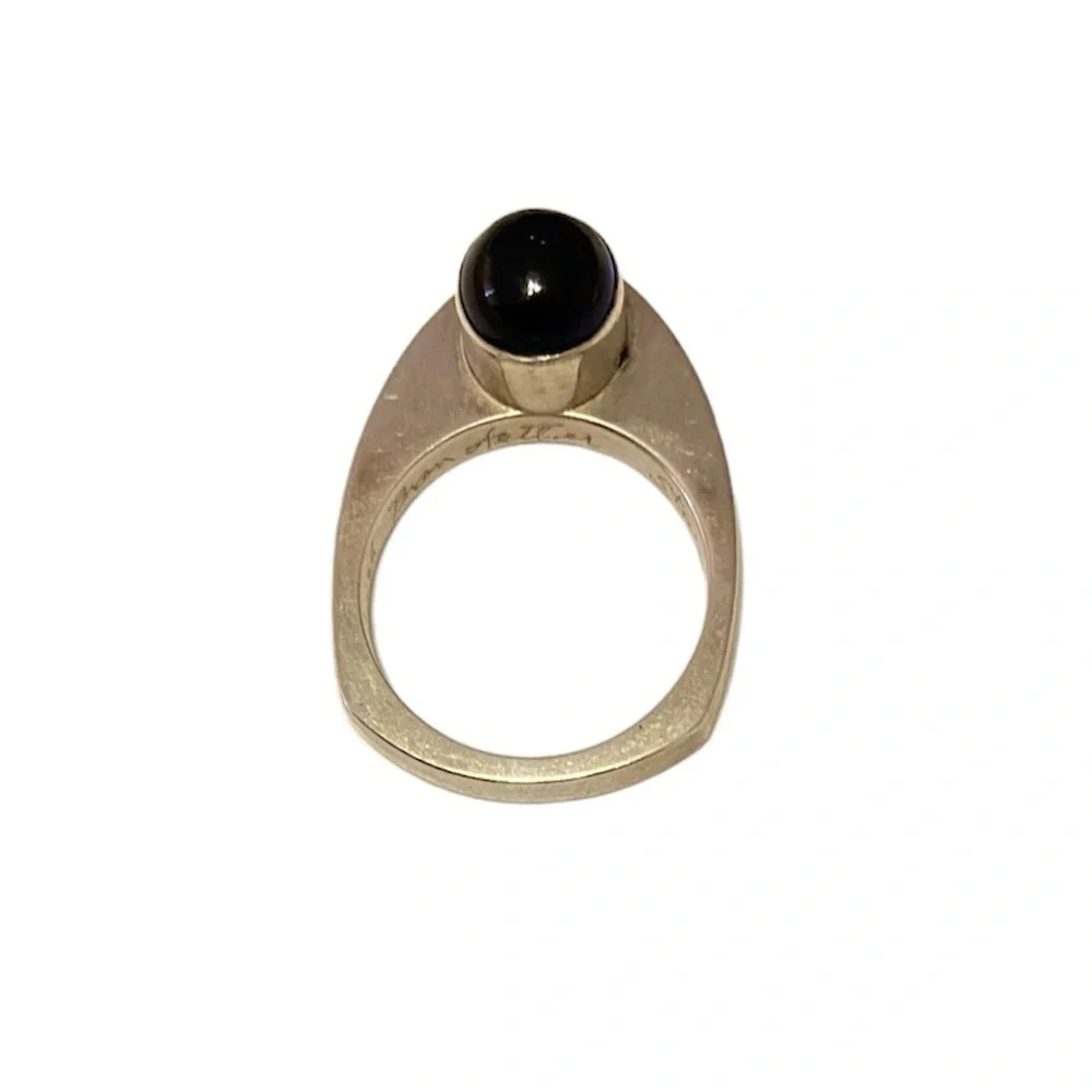 Artist Signed Silver Ring with Stone on Side Size 7.5